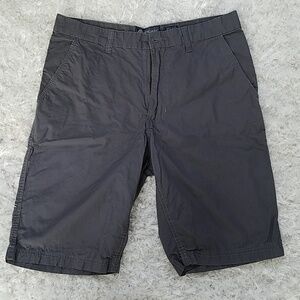 Men's grey knee length short, size 30